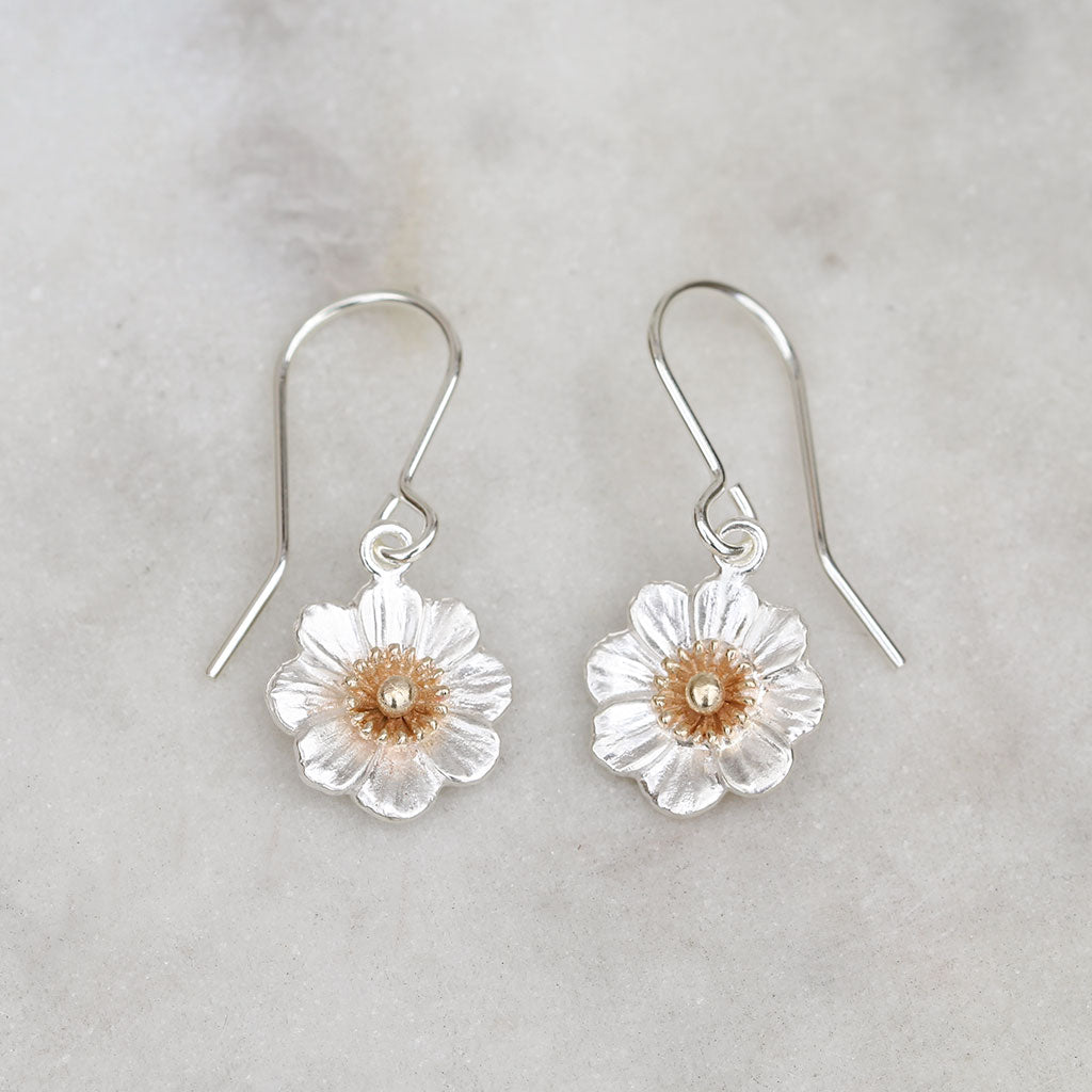 Mount Cook lily earrings in gold and silver