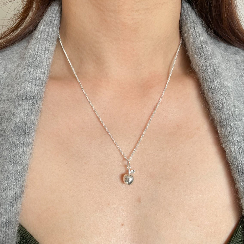 apple necklace