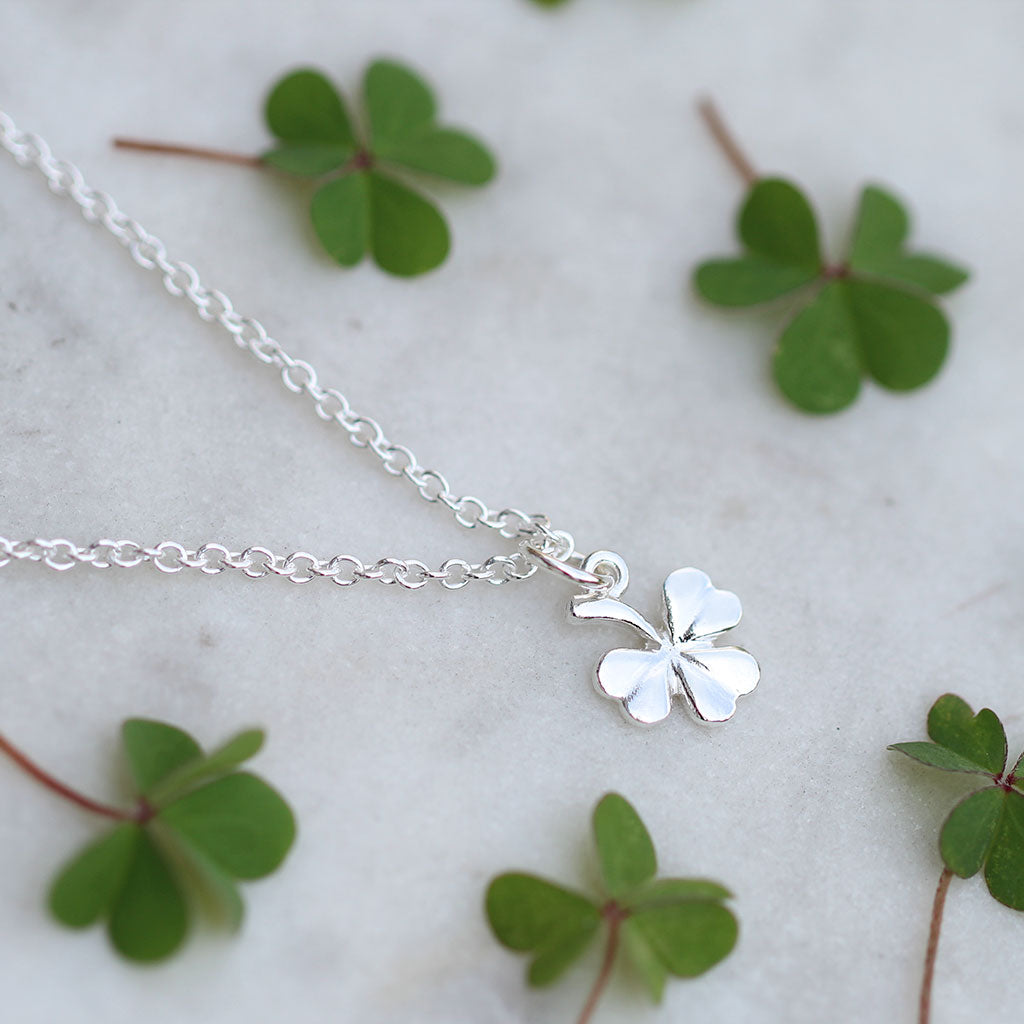 Three leaf clover necklace in sterling silver