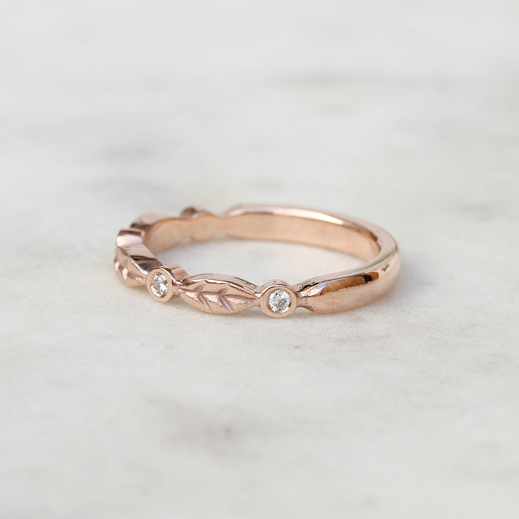 Diamond leaf band in rose gold