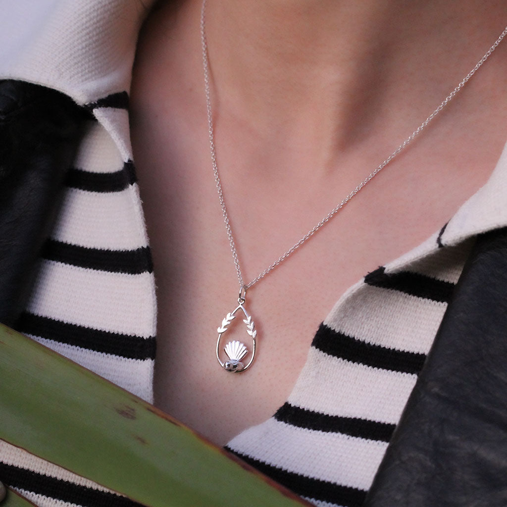 Silver fantail necklace