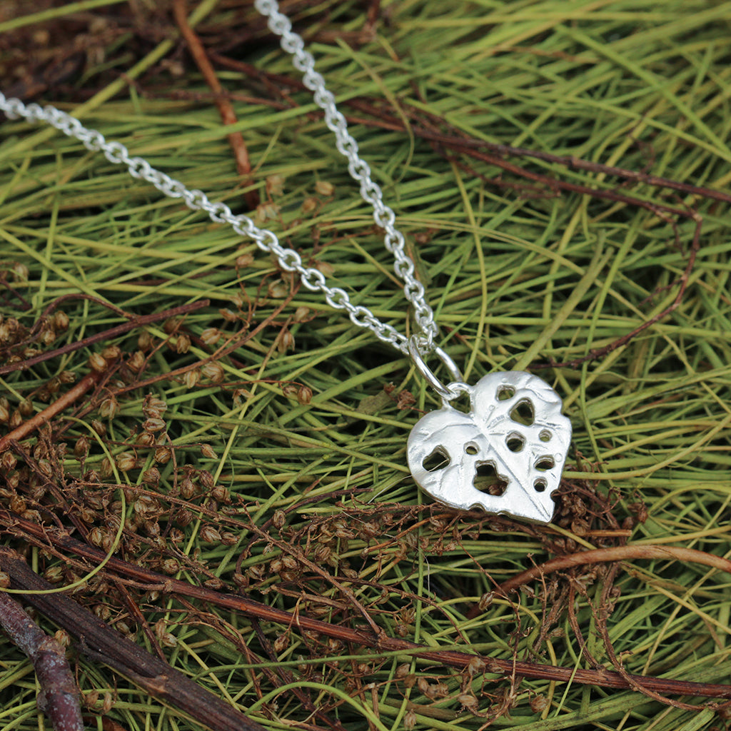 sterling silver kawakawa necklace