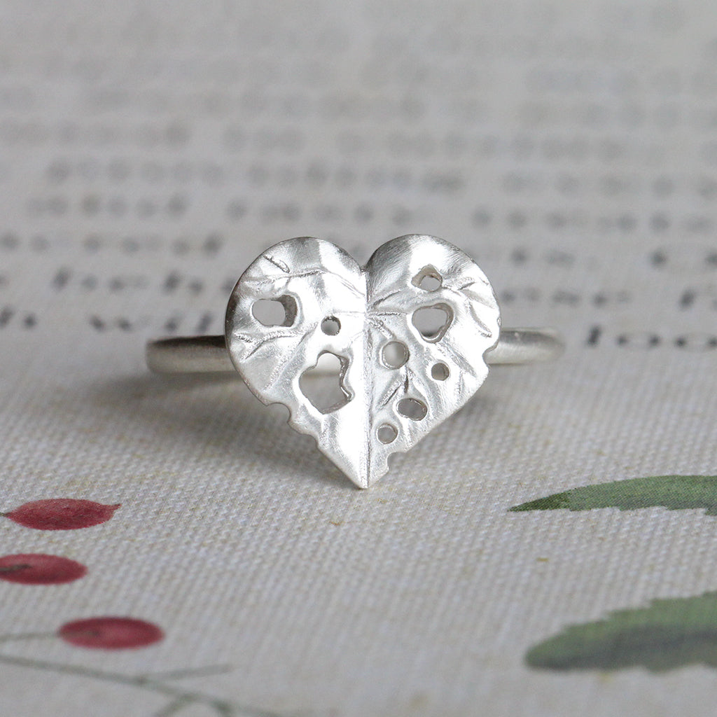 kawakawa leaf ring