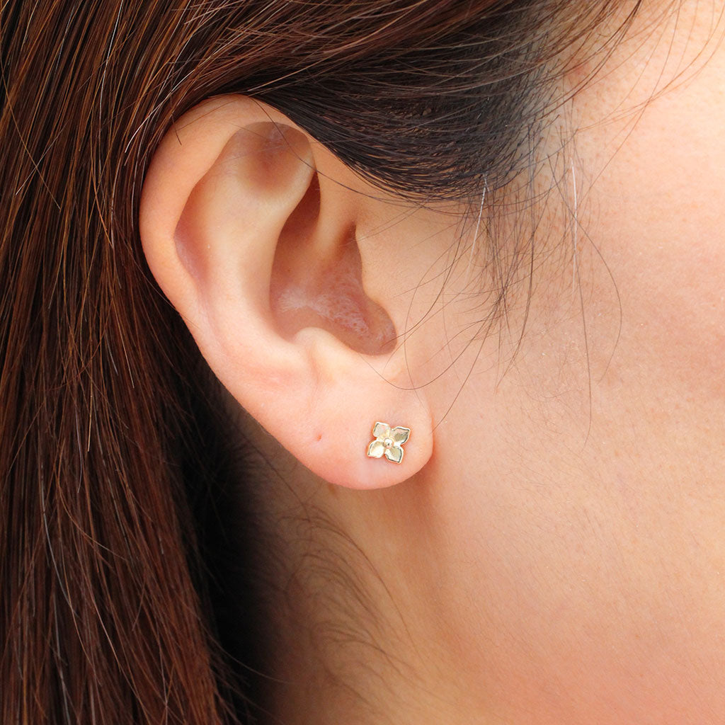 Tiny hydrangea gold earrings