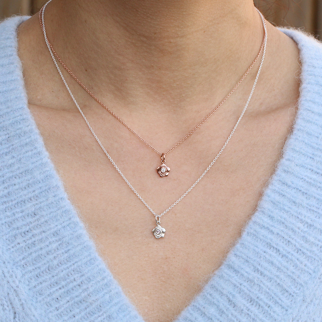 Mini rose necklaces