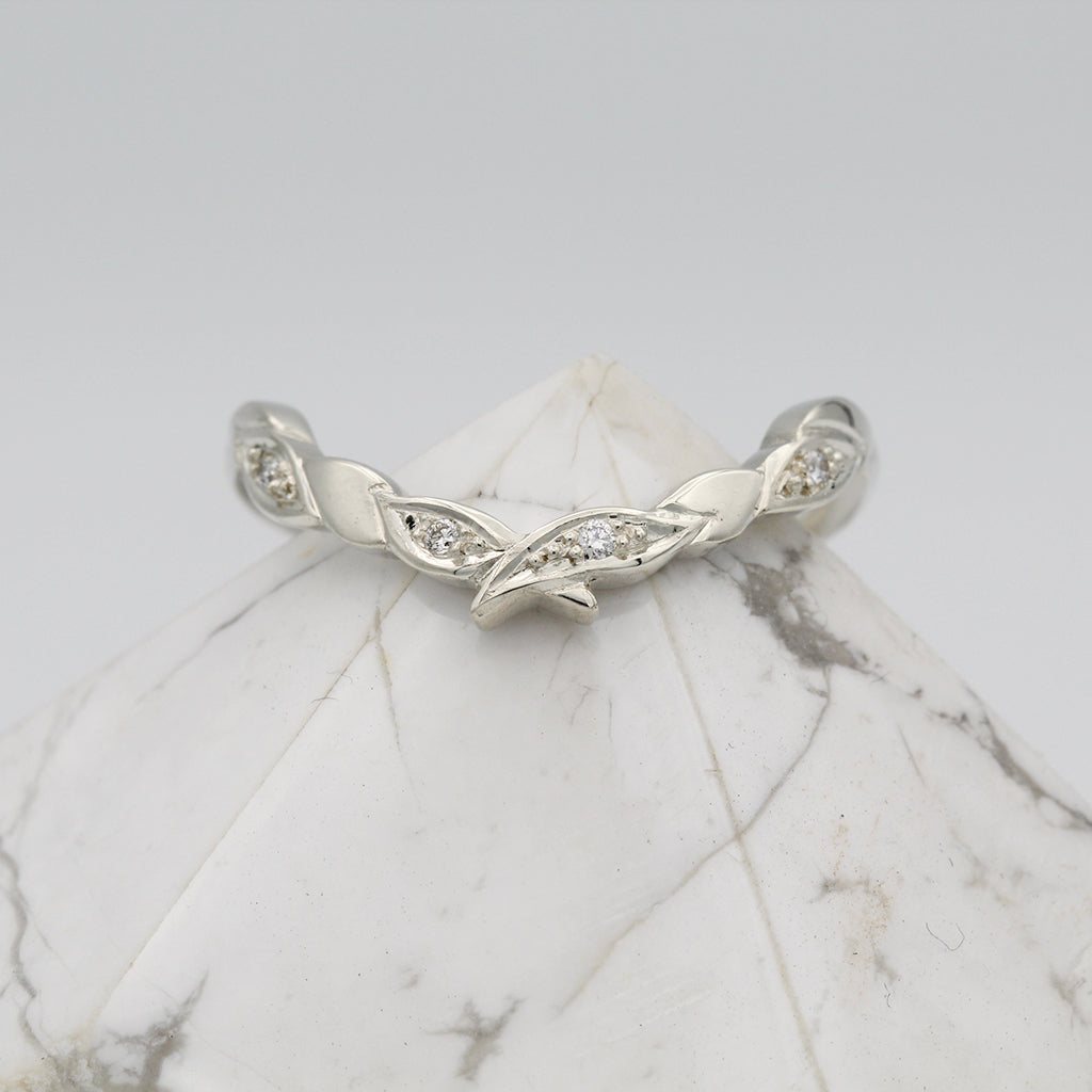 olive leaf ring
