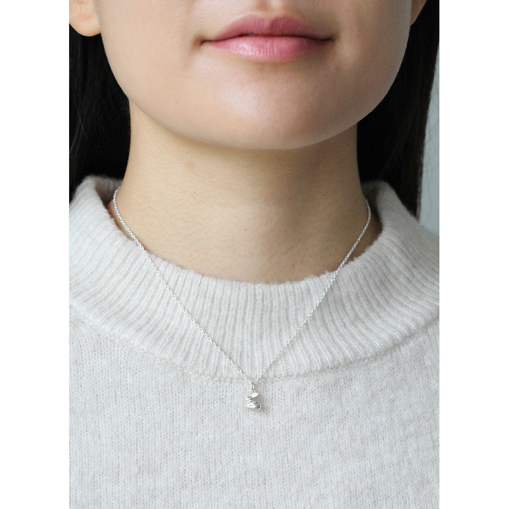 silver rabbit pendant