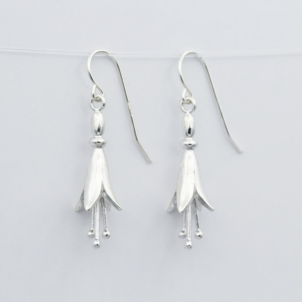 tree fuchsia flower earrings. NZ native flower earrings