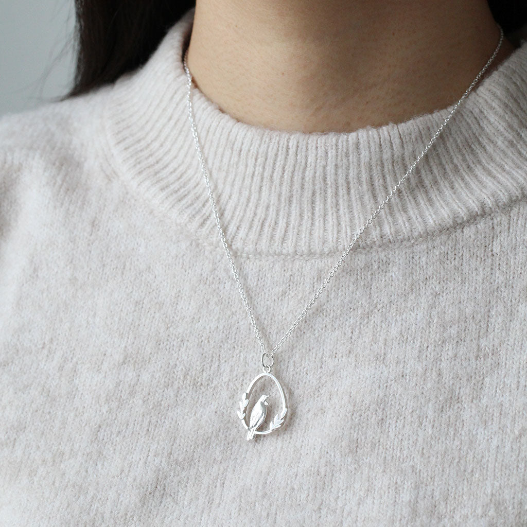 Tui necklace