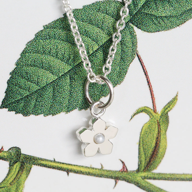June birthstone pearl necklace