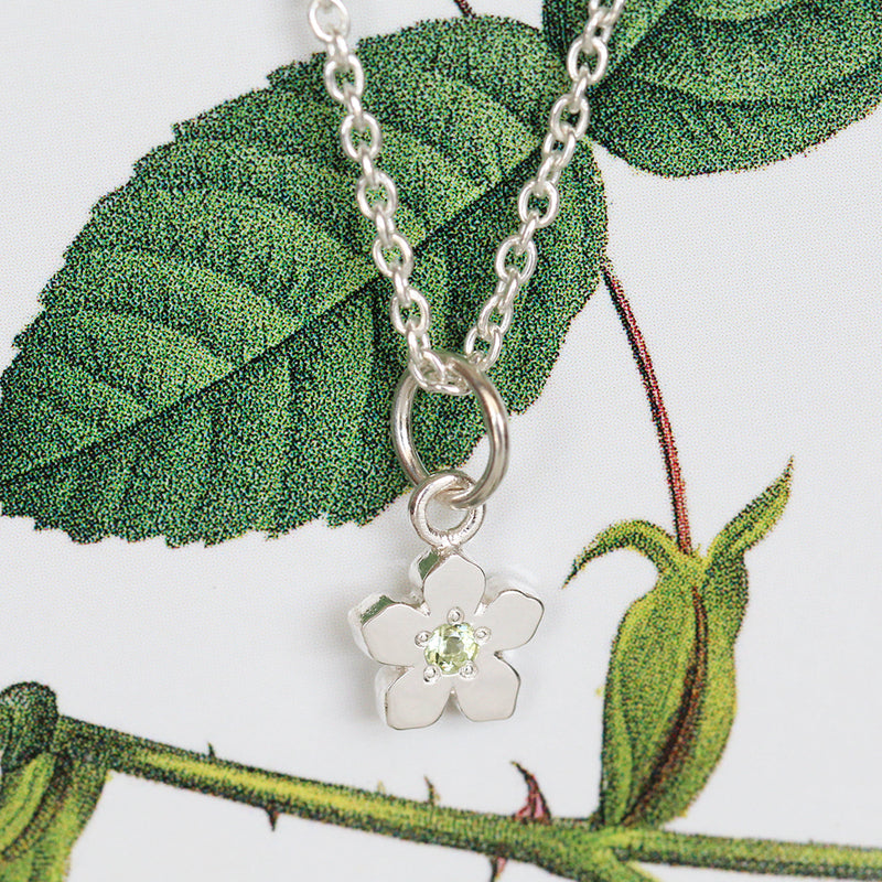 August birthstone peridot necklace