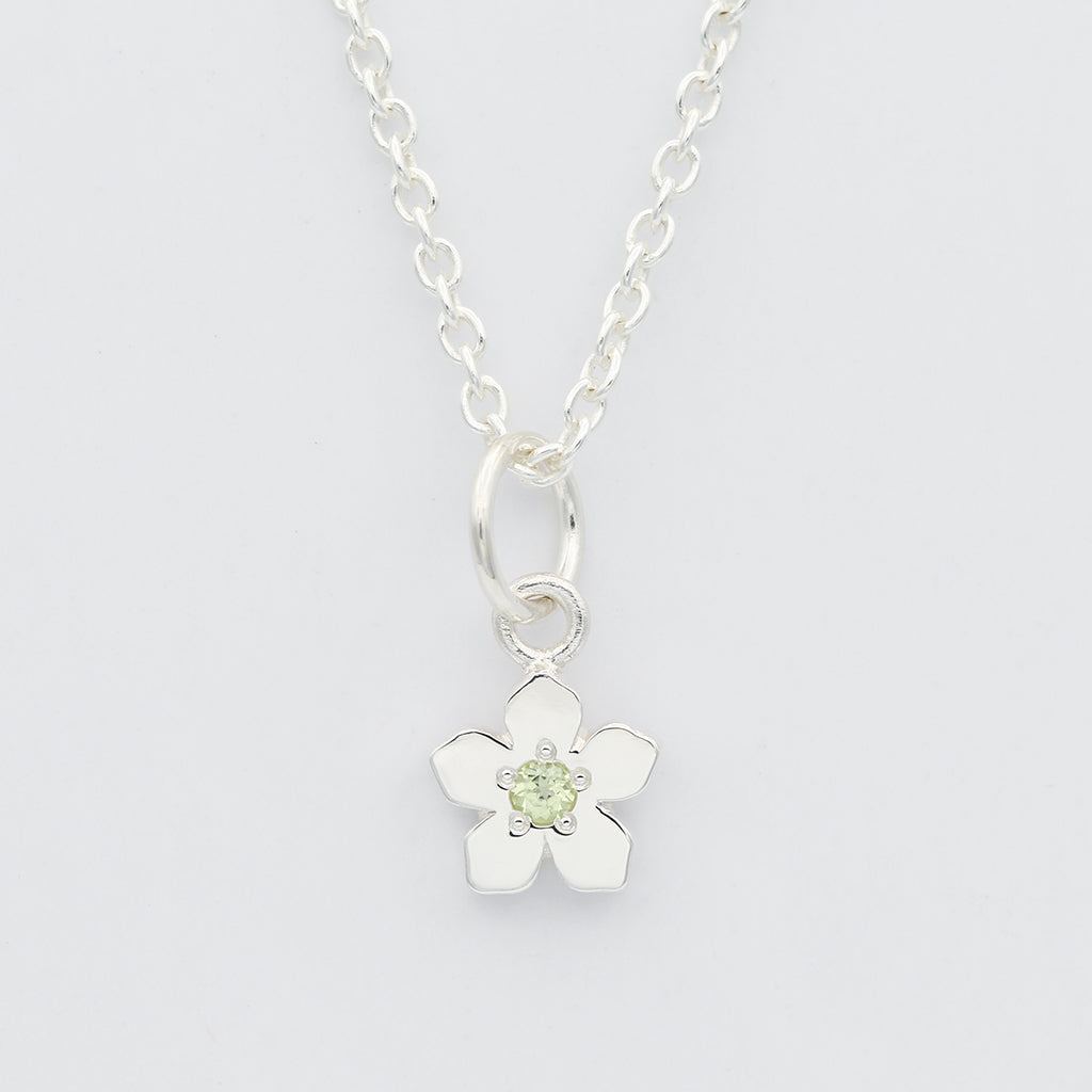 August birthstone peridot flower necklace