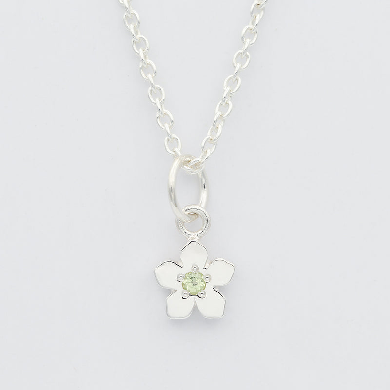 August birthstone peridot flower necklace
