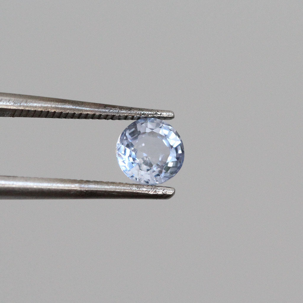 Light Ceylon blue sapphire