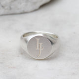 Engraving on a signet ring