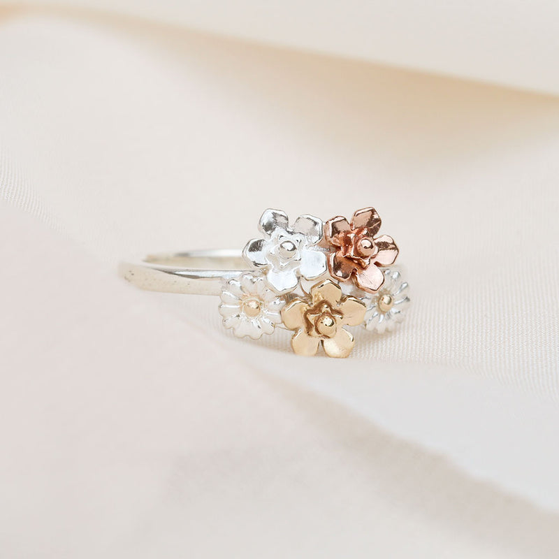 Mini flower bouquet ring in sterling silver, rose gold and yellow gold