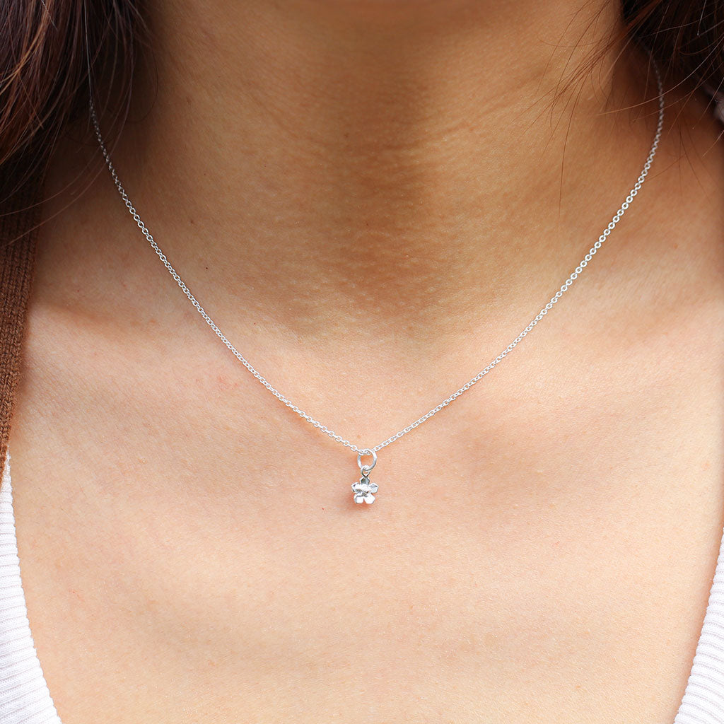 Petit silver forget me not necklace