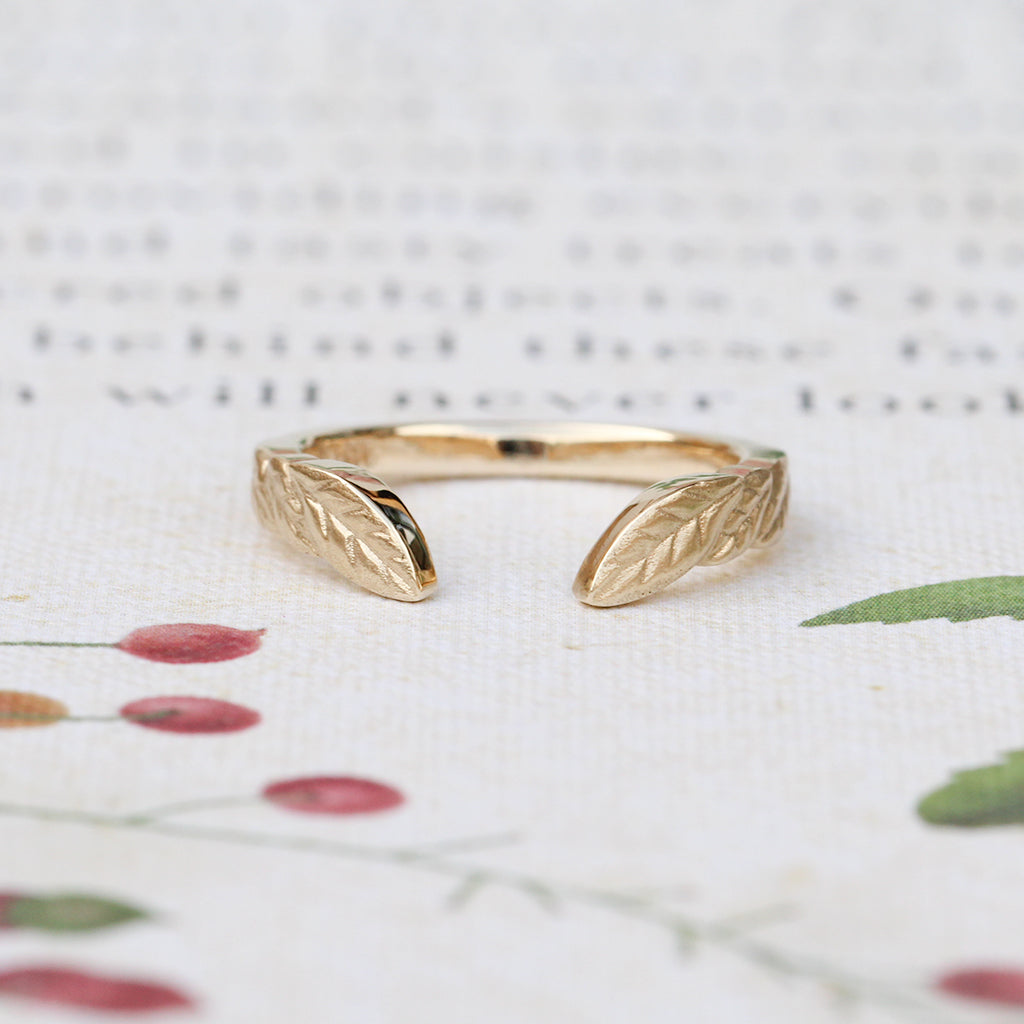 open leaf ring gold