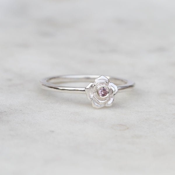 Rose ring with a pink sapphire in sterling silver