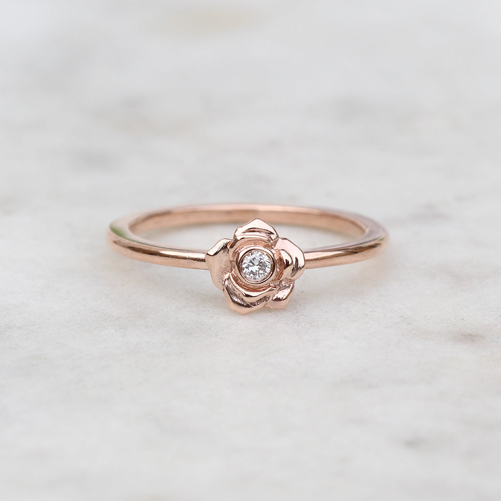 Diamond rose ring in rose gold