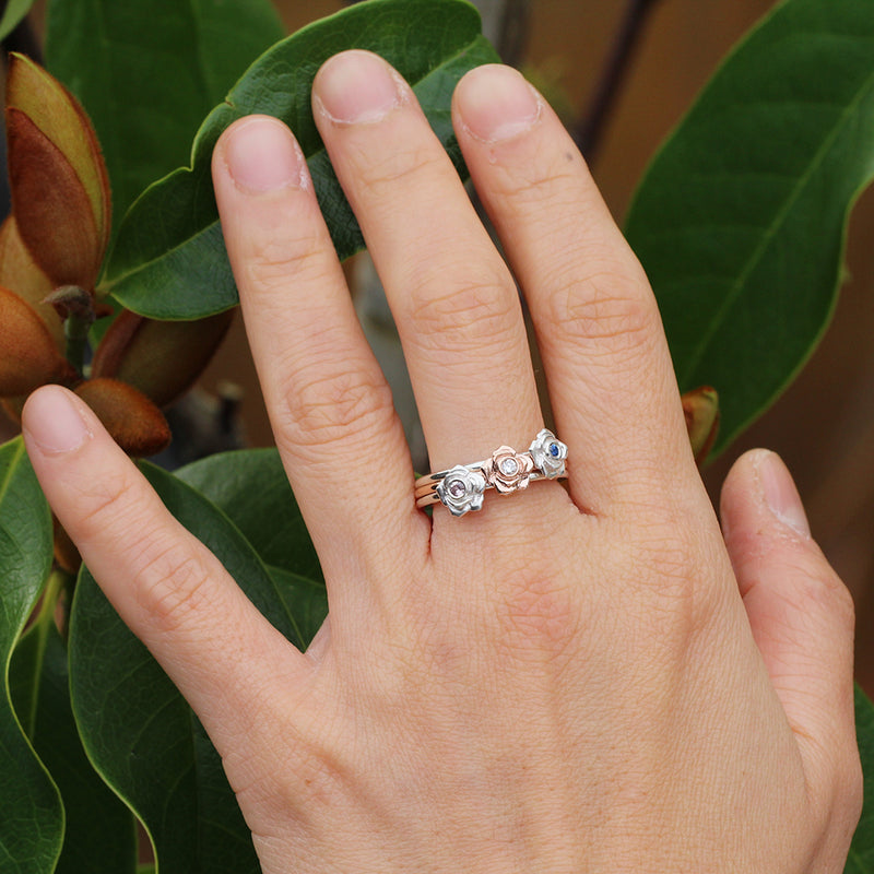 Mini rose rings