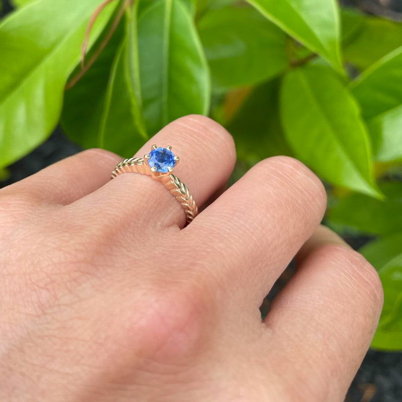 Sapphire Silver Fern Ring/ 9ct Yellow Gold, Ceylon Sapphire