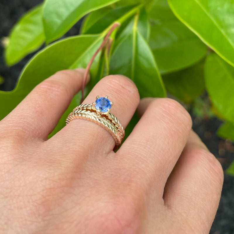 Sapphire Silver Fern Ring/ 9ct Yellow Gold, Ceylon Sapphire