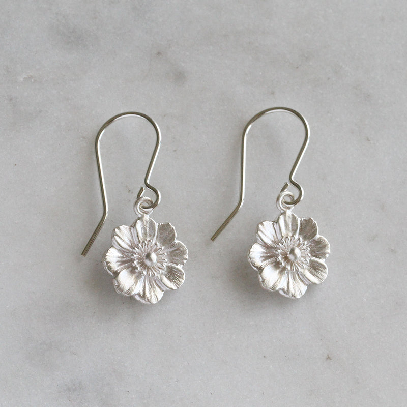 Mt Cook lily earrings in sterling silver