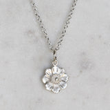 Mount Cook lily necklace
