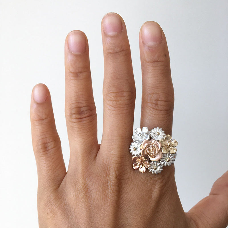 flower bouquet ring in gold, rose gold and silver