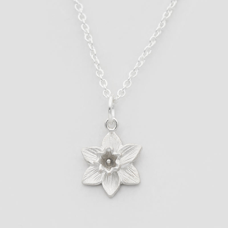 daffodil necklace