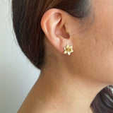 daffodil earrings gold