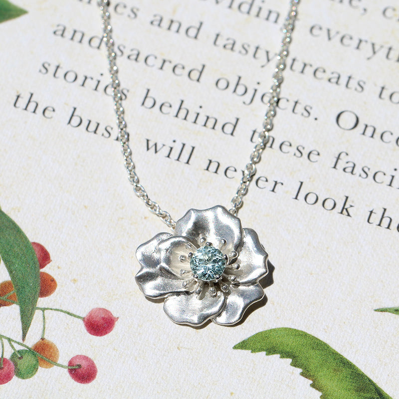 Eva rose necklace silver