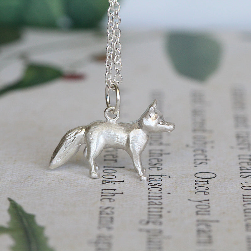 fox necklace silver