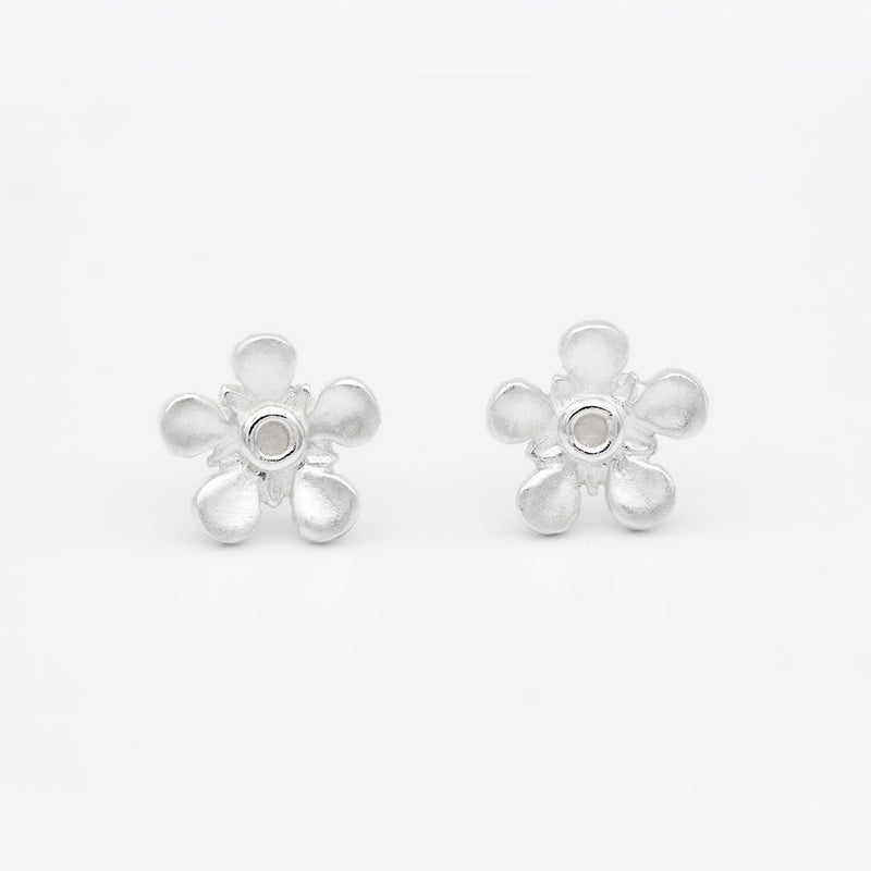 manuka flower earrings silver