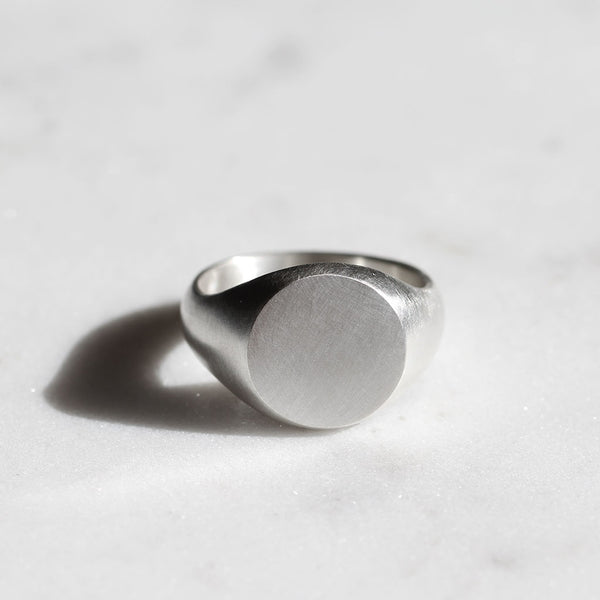 round signet ring silver